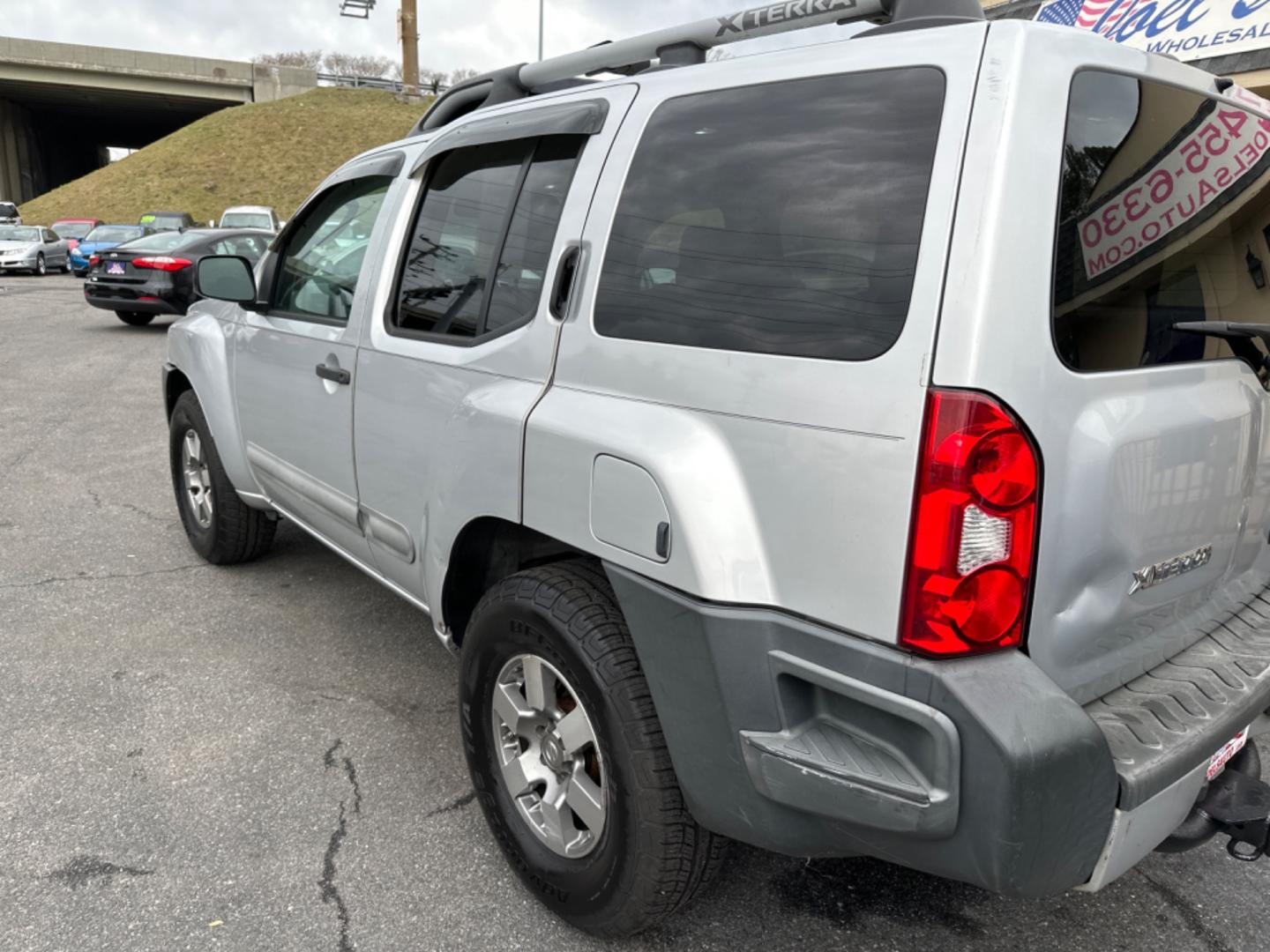 2011 Silver Nissan Xterra (5N1AN0NW0BC) , located at 5700 Curlew Drive, Norfolk, VA, 23502, (757) 455-6330, 36.841885, -76.209412 - Photo#3